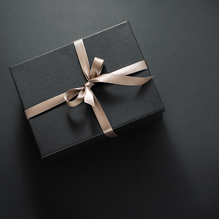 How to Improve Your Branding with Customized Gift Box Designs  