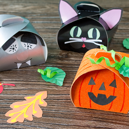 BOX AND PACKAGING DESIGNS ON HALLOWEEN PERIOD