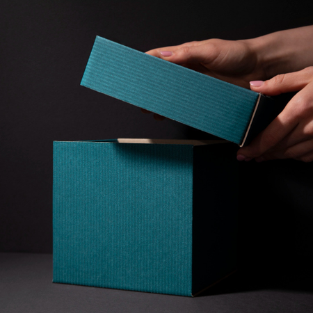 Packaging in Decision Architecture and Emotional Triggers in the Purchase Journey