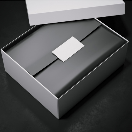 Packaging and Luxury Consumption: Prestige and Perception