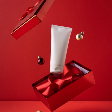 Attract Your Customers With Elegant Gift Box Options