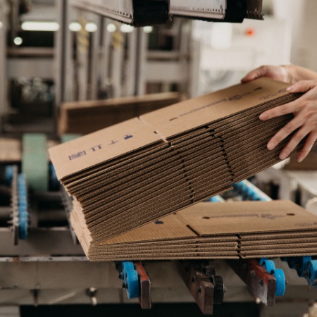 Key Tips for Reducing Packaging-Related Carbon Footprint for Brands