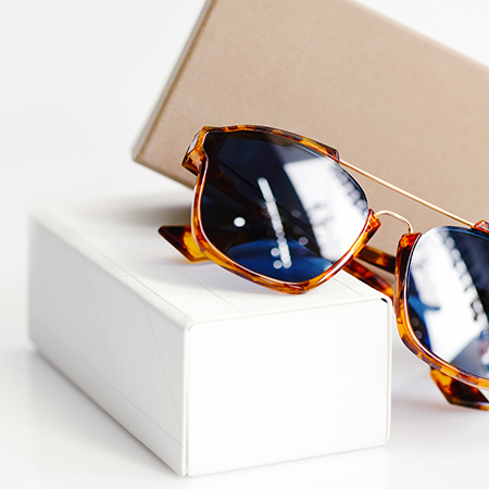 Box Types That Can Be Used For Luxury Consumer Products In The UkIf you produce luxury products in the UK and sell them through e-commerce, you must add value to the product at 