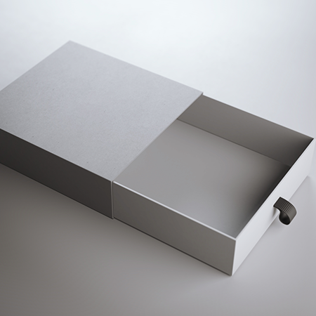 Reflect Pantone 2021 Trend Colors to Your E-Commerce Packaging Designs!