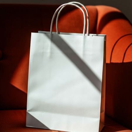 LuxBoxPack’in Yolculuğu: Met Koli’den Küresel Bir Lüks Ambalaj Markasına