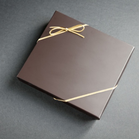 The Balance Between Luxury & Sustainability: Can Premium Packaging Be Green?