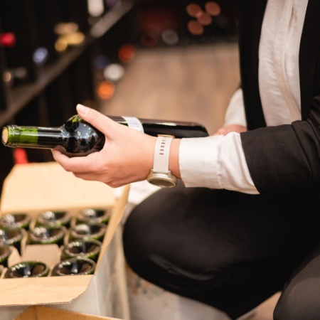 Why You Should Not Offer Your Bottled Olive Oil Products Without Packaging?